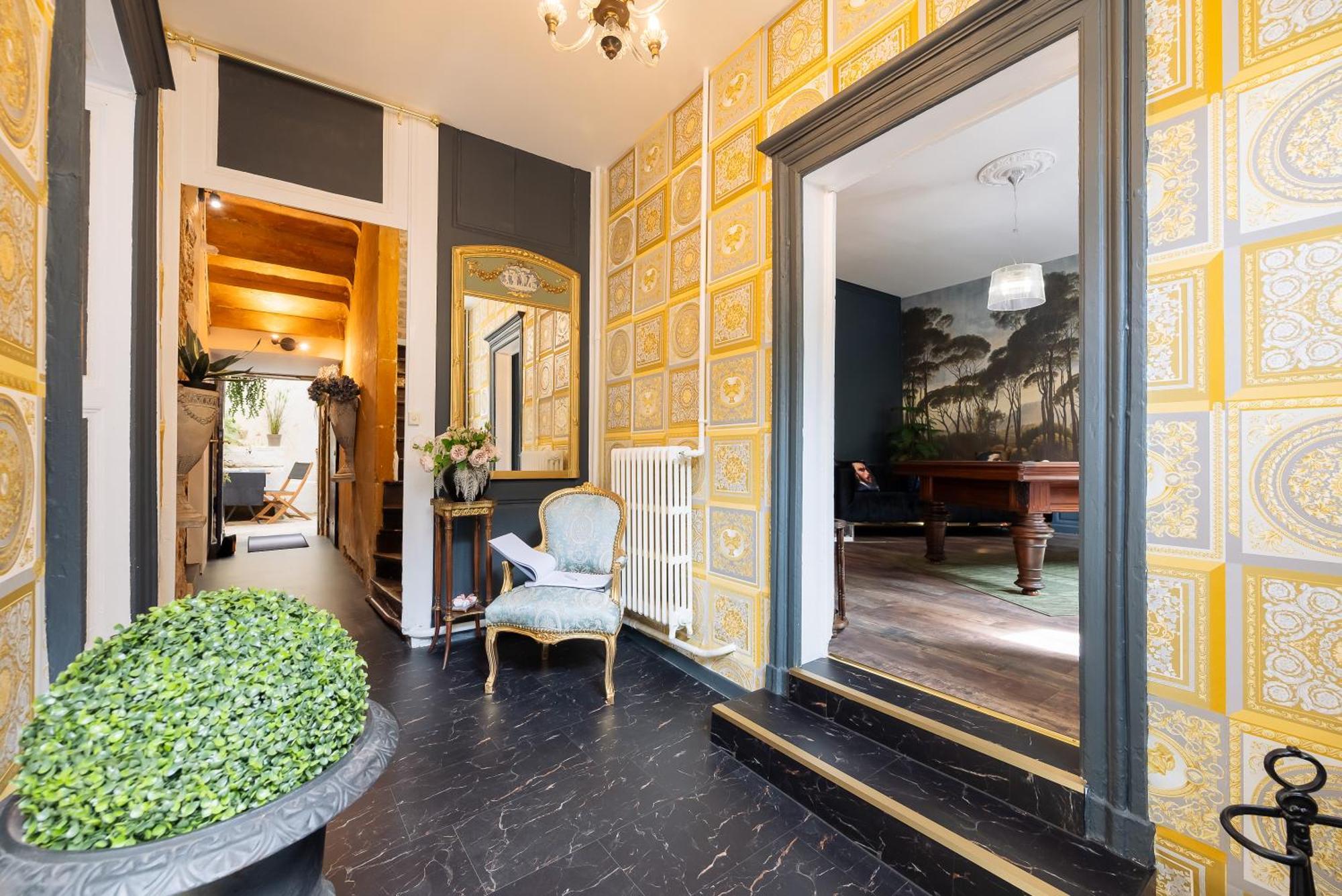 La Suite De Notre Dame Au Pied Du Chateau Fort Sedan Exterior foto